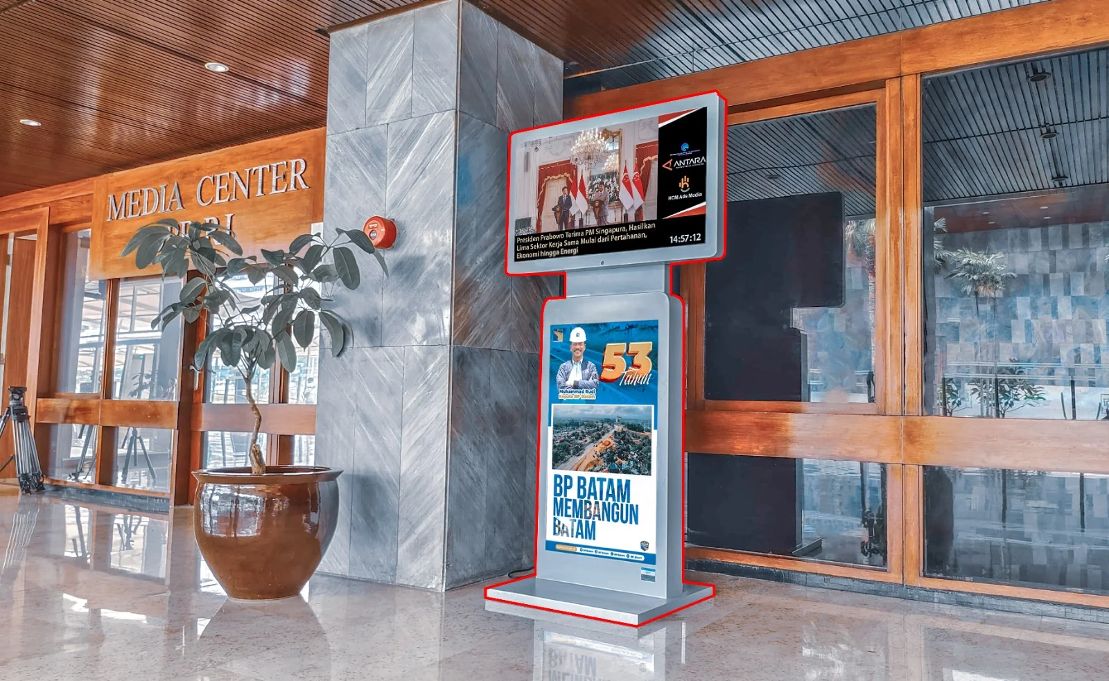 Smart TV dan Digital Signage: Solusi Informasi dan Berita Digital yang Inovatif